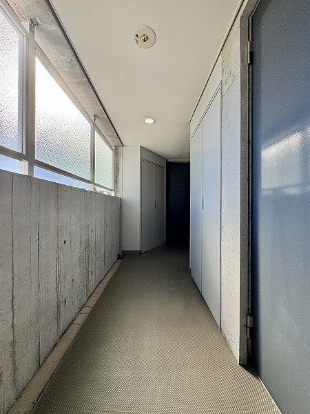 ザ・ランド代官山青葉台 共用廊下