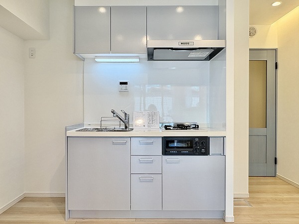 ザ・ランド代官山青葉台_システムキッチンの写真