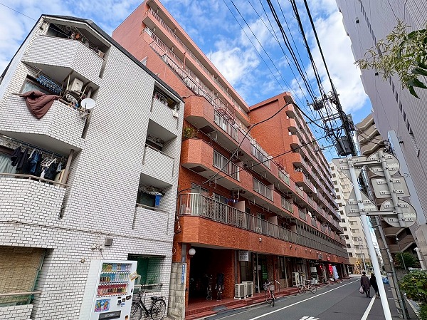 さんろーどダイヤモンドマンション　外観　左から