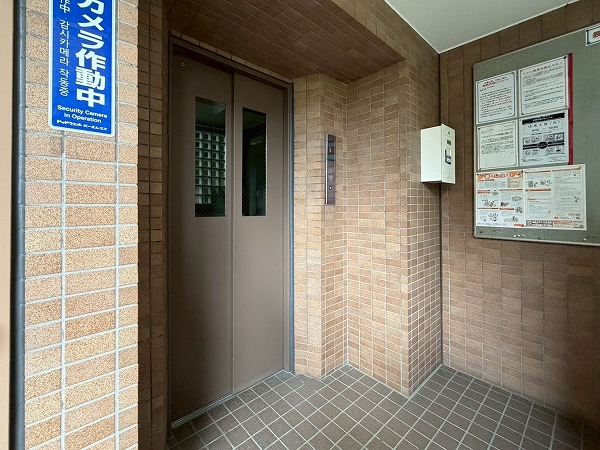 マイキャッスル二子玉川園　エレベーター