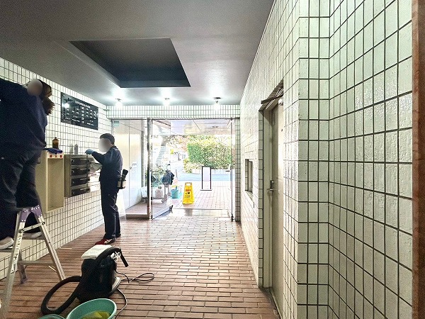 ライオンズマンション荻窪第2　エントランス