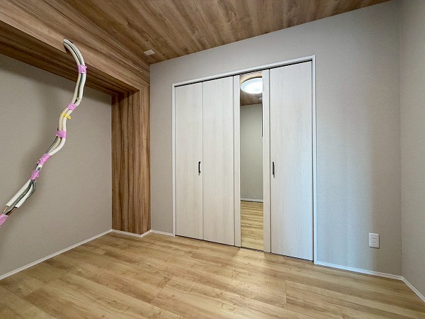 サングリア中目黒_クローゼット付きの洋室の写真 