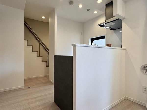 ディナ・スカーラ品川戸越_対面キッチンの写真