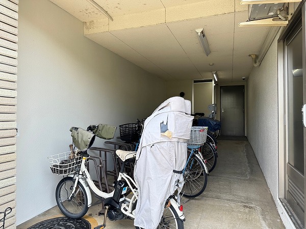 スターロワイヤル久我山　駐輪場