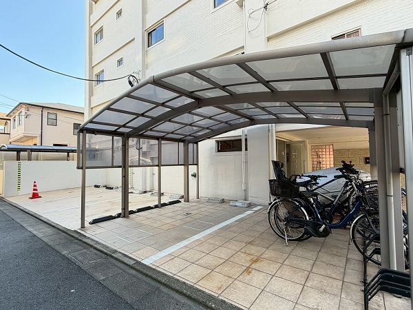 柿の木坂アビタシオン　駐輪場