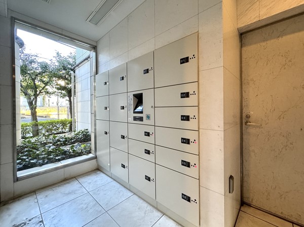 ジェイパーク戸越銀座ブランシェール 宅配ボックス