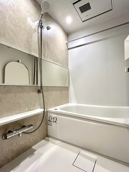 ライフアップ高井戸_バスルームの写真