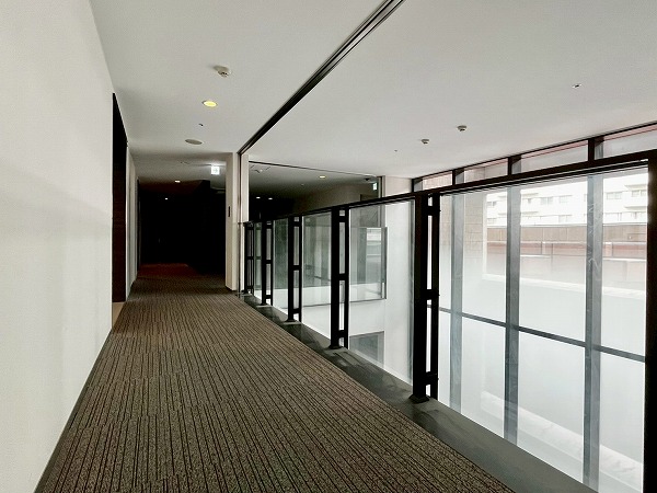 アトラス渋谷公園通り　内廊下