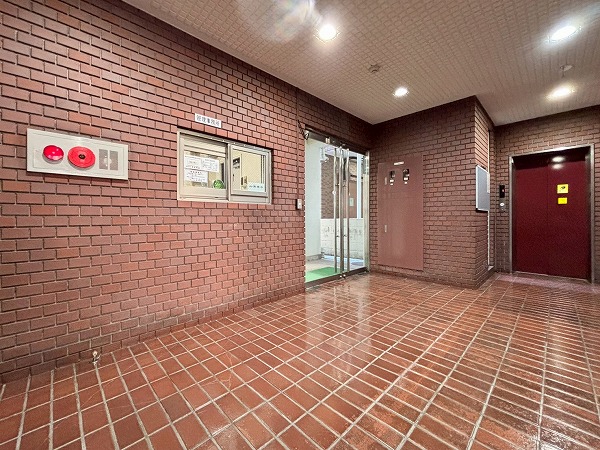 サンビューハイツ音羽　エントランス