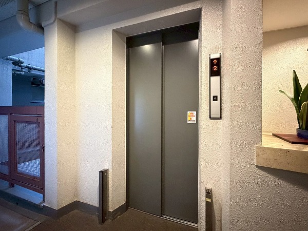 GSハイム都立大　エレベーター