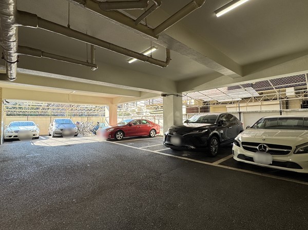 ソフトタウン南青山　駐車場