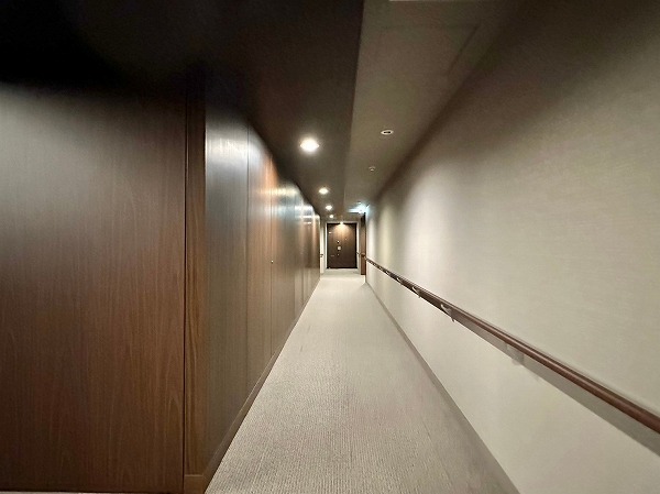 大崎ウエストシティタワーズE棟　内廊下