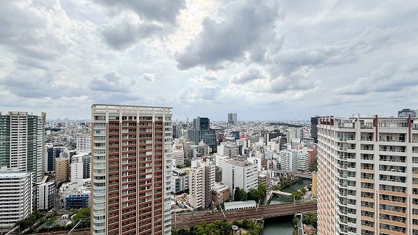 パークタワーグランスカイ_バルコニーからの眺望の写真