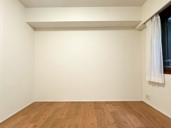 プラウド成城_約6.4の洋室の写真3 