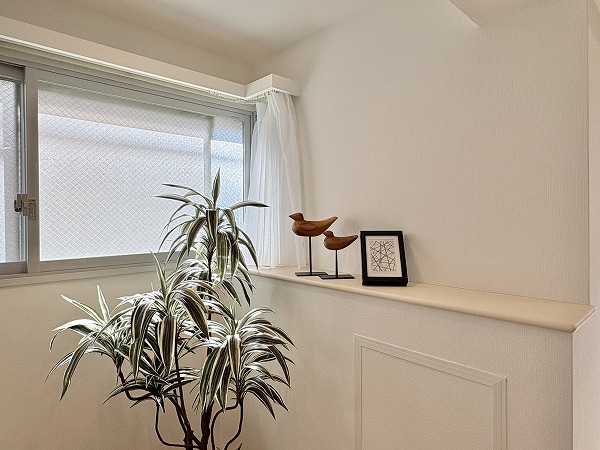 リーベスト上池台_ダイニング横の棚の写真