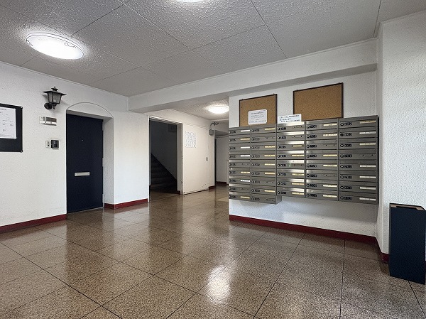 秀和第二奥沢レジデンス　エントランス