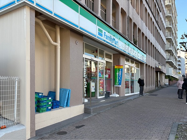 ファミリーマート 上池台夫婦坂店