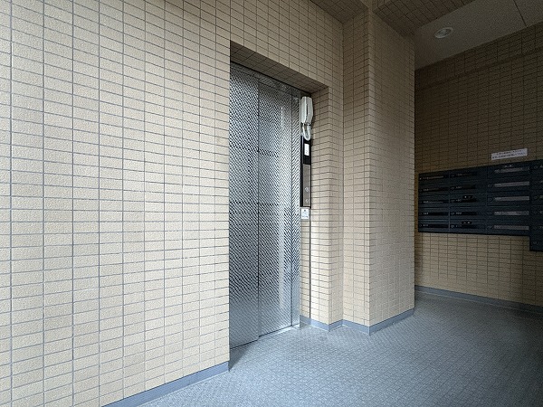 エクラン西蒲田 エレベーター