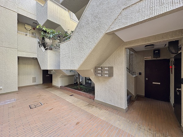 グリーンキャピタル上野毛 外廊下と外階段