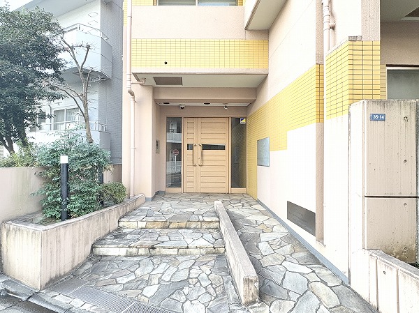 ルセージュ初台 アプローチ