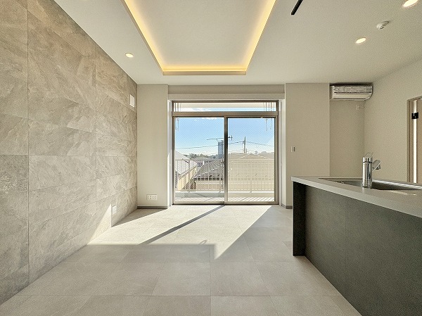 CS上用賀ハウス_メインルームの写真