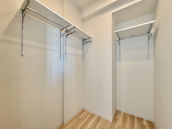 CS上用賀ハウス_大容量のWICの写真