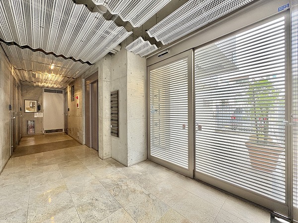 CS上用賀ハウス　エントランス