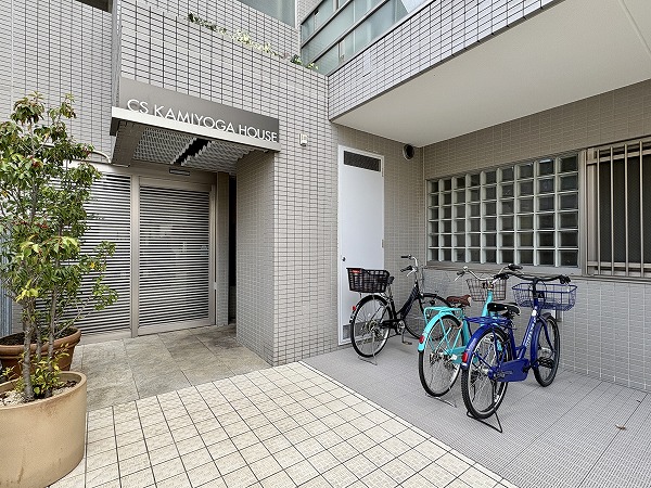 CS上用賀ハウス　アプローチ