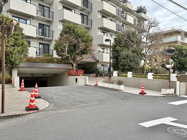 シャンボール瀬田　アプローチ