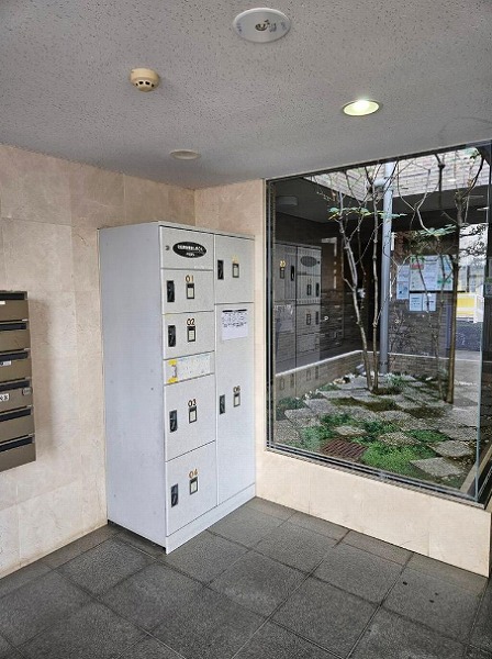 ベルス経堂弐番館　宅配ボックス