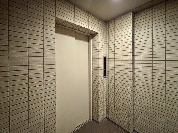 ヒルズ目白台　エレベーター