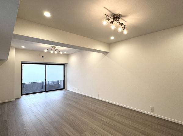 グリーンビレッジ大森_メインルームの写真2