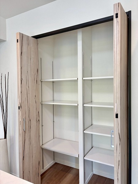 ヒルズ目白台_メインルームクローゼットの写真 