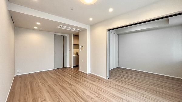 パークタワーグランスカイ_ゆとりあるリビングダイニングの写真2