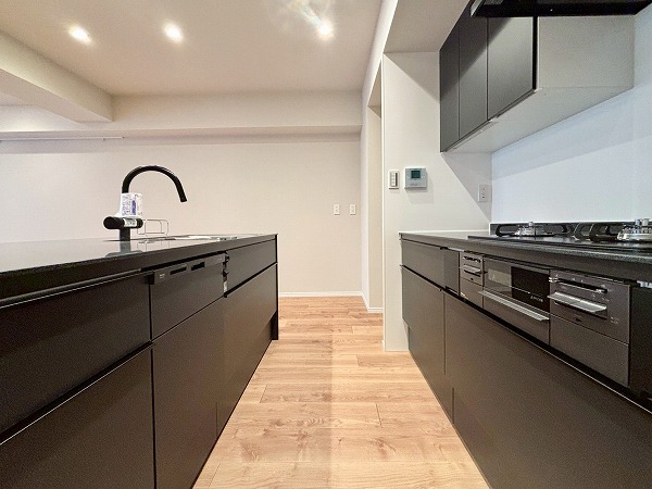 ルミナス一番町_お洒落なキッチンの写真