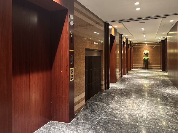 エレベーターホール