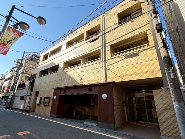 ベルメゾン鷹番　外観