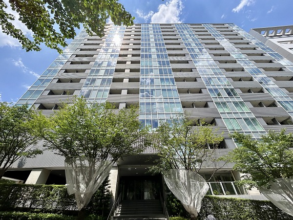 パークコート神宮前　外観2