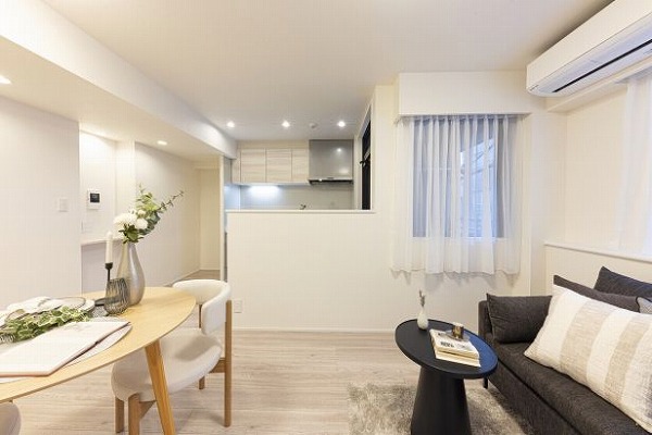 カインドステージ四谷三丁目_LDKの写真