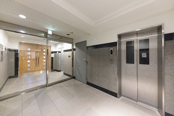 カインドステージ四谷三丁目　エレベーターホール