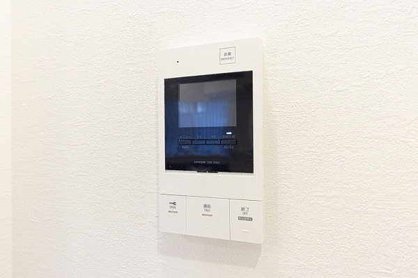 カインドステージ四谷三丁目_モニター付きインターフォンの写真